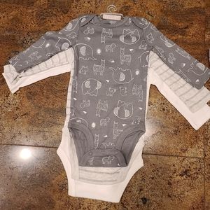 2 carters lamma onsie sets